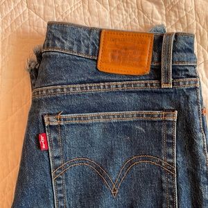 Levi’s Wedgie Straight jeans